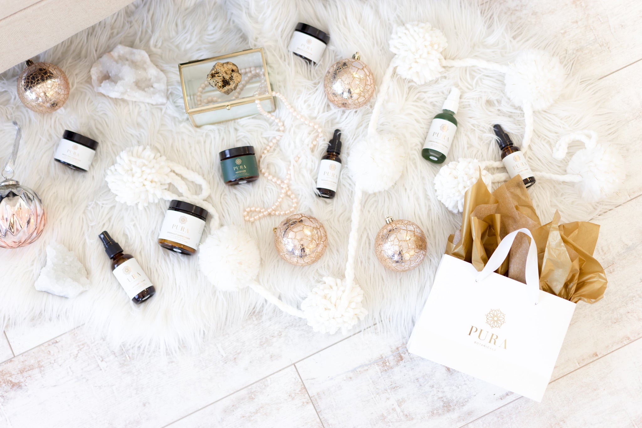 Pura's 2017 Holiday Gift Guide 101- Give the Gift of Green